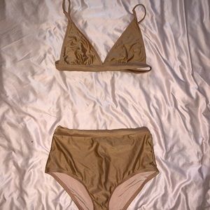 Bronzey Bikini ☀️